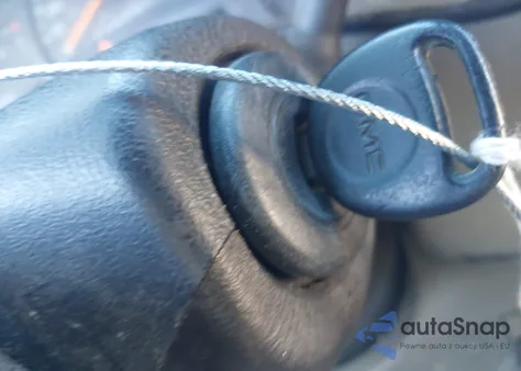 2006 GMC Sierra 2500Hd Slt from USA, damaged, VIN 1GTHK23D36F156305